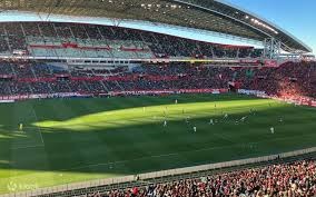 英超-多古送礼+染红马奎尔制胜 十人曼联3-2伊镇近4轮首胜