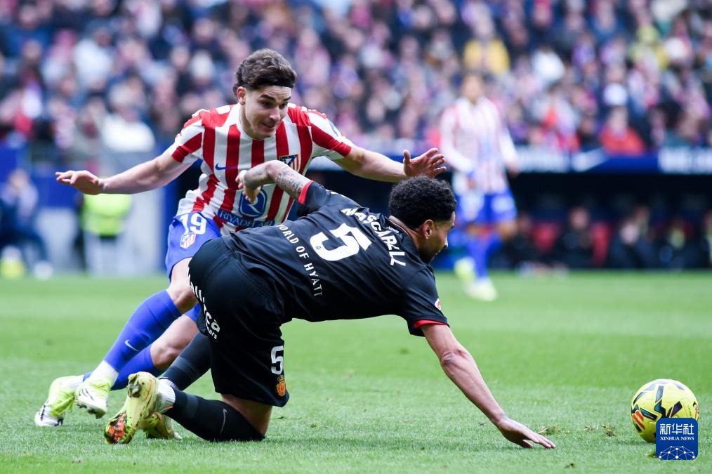 媒体人：库尼亚本赛季英超攻入13球，毫无疑问是狼队头号球星