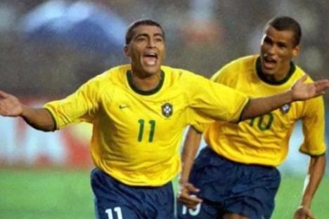 累的辉煌成 累的辉煌成